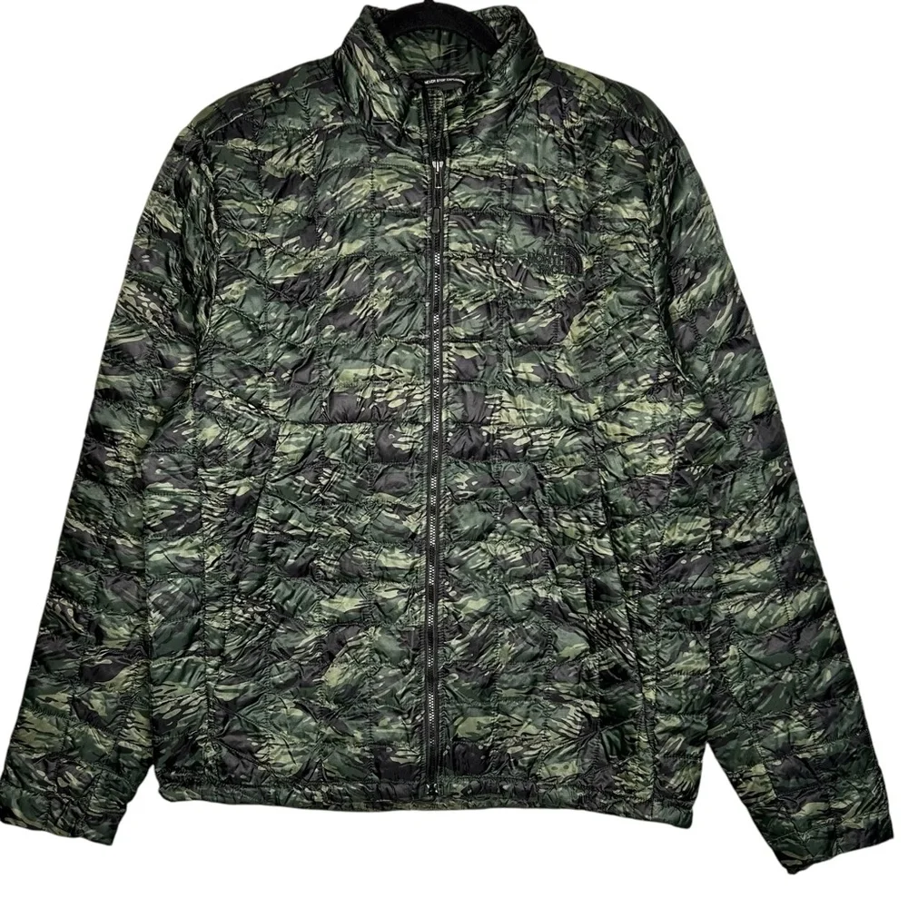 The North Face ThermoBall Camo Puffer Jacket Lightweight Men’s Medium